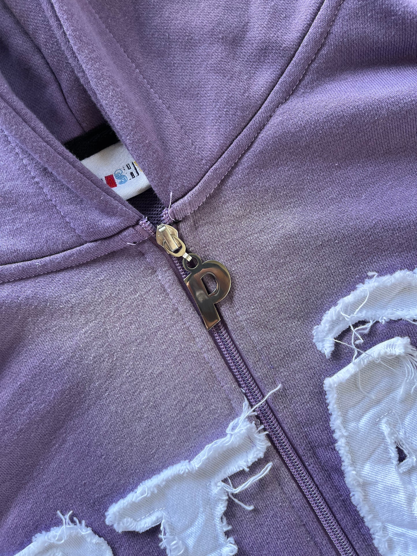 "STAY TRUE" ZIP UP
